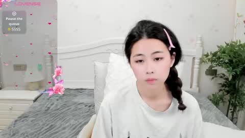 berniceafra online show from May 5, 5:41 pm
