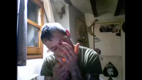 bernichaoss77 online show from March 1, 6:11 pm