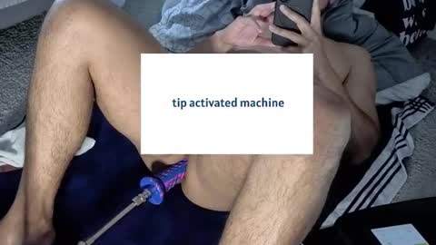 berriess_ online show from May 23, 1:12 am