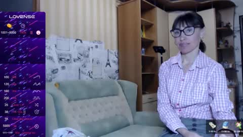 Snapshot of berry2024 chatting on March 6, 2:51 pm berry2024 online show from March 6, 2:51 pm