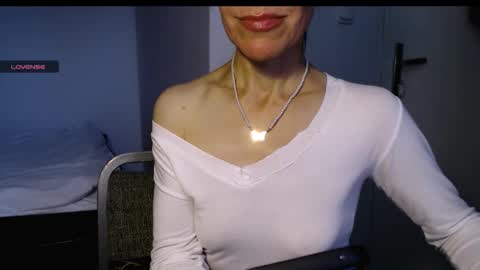 Snapshot of berry2024 chatting on September 27, 6:11 am berry2024 online show from September 27, 6:11 am