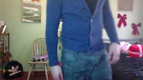 besosypasion online show from December 3, 5:46 pm