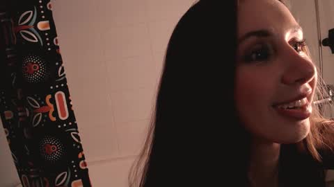 Zo online show from February 10, 5:19 pm