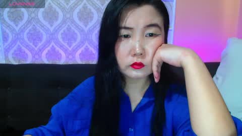 Snapshot of bet_lu chatting on February 14, 8:42 am Bet Lu online show from February 14, 8:42 am