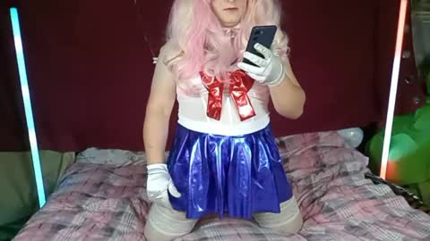 Elisabeth online show from April 8, 8:34 pm