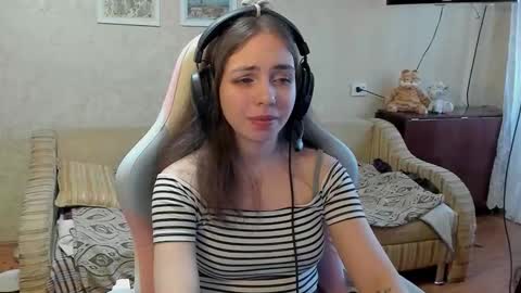 bethany_tease online show from February 22, 12:19 pm