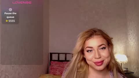 bethflatcher online show from July 30, 1:56 pm