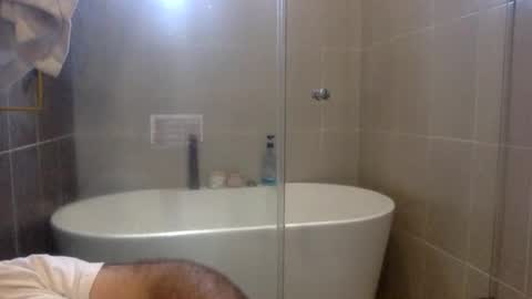 Virtual Gentleman online show from February 3, 2:43 pm