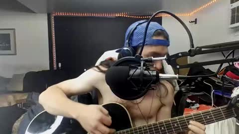 betterwetter93 online show from March 18, 5:13 am