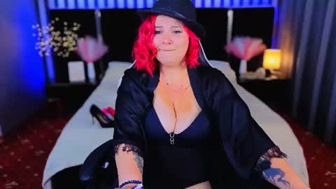 betttydark online show from June 26, 2:39 am