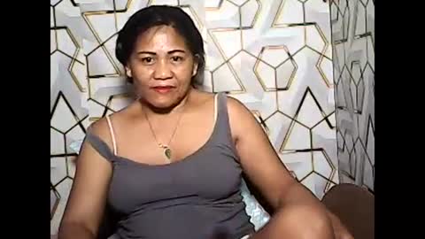 betty_83 online show from April 23, 12:29 pm