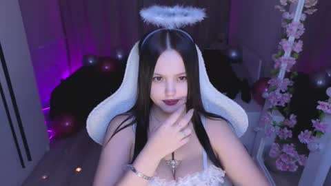 Betty online show from February 13, 5:49 pm