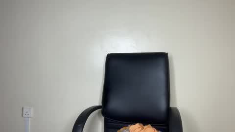 Adah online show from January 27, 5:47 am