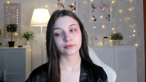 Betty online show from December 14, 3:35 am