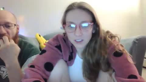 bettysboxxx online show from December 15, 2:07 am