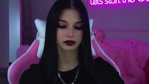 Beverly online show from November 12, 6:21 pm