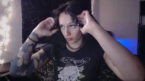 bexbex945874 online show from August 3, 10:27 pm