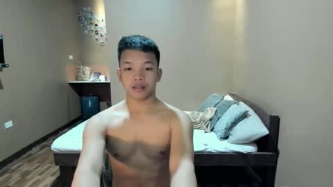 Adrian online show from April 26, 2:09 am