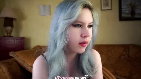 Eliz online show from June 18, 2:50 am