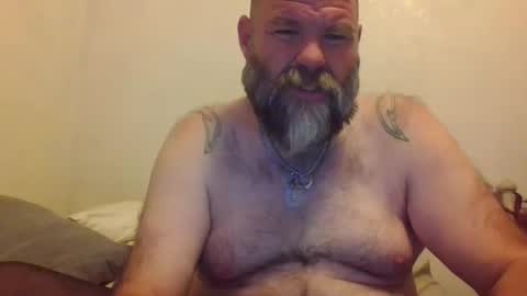 Snapshot of bgboybrad91023 chatting on September 17, 8:18 am bgboybrad91023 online show from September 17, 8:18 am