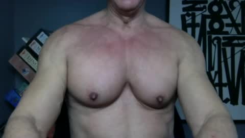 BGDKMUSCLEGUY - SELECTED BY CHATURBATE AS A TOP BROADCASTER FOR 2023 online show from June 19, 6:03 pm