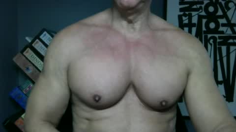 BGDKMUSCLEGUY - SELECTED BY CHATURBATE AS A TOP BROADCASTER FOR 2023 online show from June 18, 6:02 pm