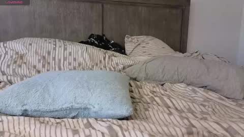 Bi sexualmilf Fansly  online show from November 14, 5:37 pm