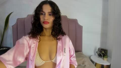 bianca_angel_ online show from March 1, 7:18 pm