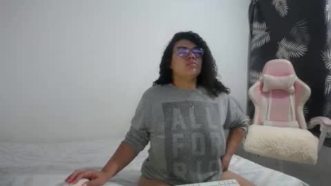 Bianca Tuesday to Sunday from 2am to 6am UTC-5 online show from November 3, 9:32 am