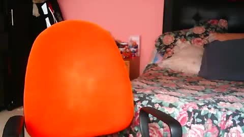 biancasteel online show from July 20, 4:53 pm