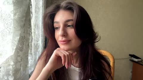 Elvi online show from April 18, 7:32 am