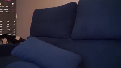 Ophelia online show from September 26, 6:49 pm