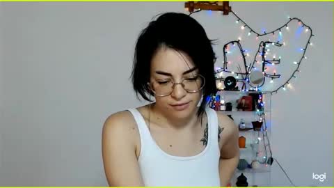 innasugarwild online show from February 25, 10:08 am