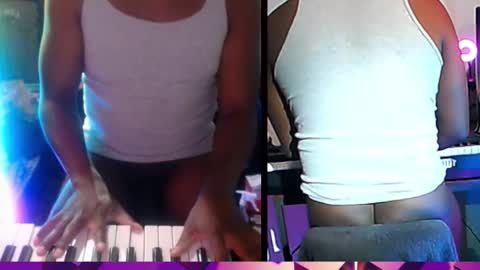 BicepsandFrot online show from November 5, 5:09 am