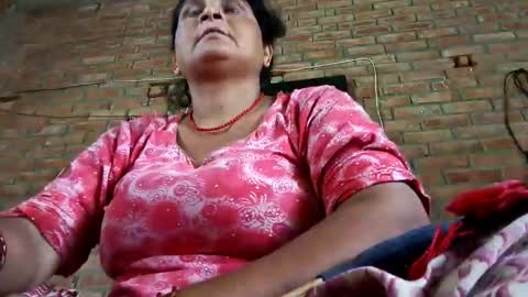 Mona online show from September 11, 7:09 am