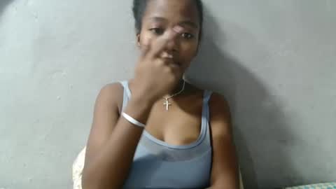 bienvenue987832 online show from April 24, 2:35 am