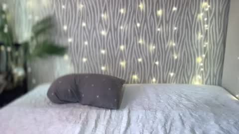 Snapshot of big_ass_blonde chatting on December 20, 7:12 am Eva online show from December 20, 7:12 am