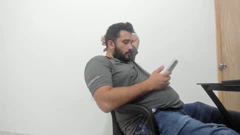 Tommy online show from October 5, 1:58 am