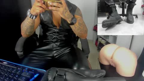 big_master420 online show from September 21, 5:00 am