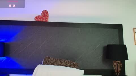 Tell me Sophia  online show from January 28, 11:17 pm