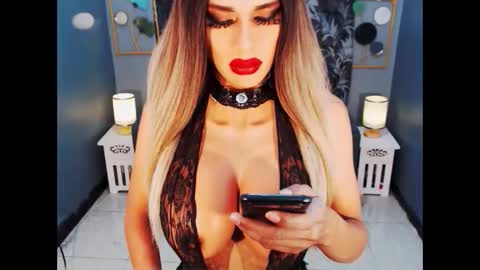 Loraine Cruz online show from April 25, 12:18 pm