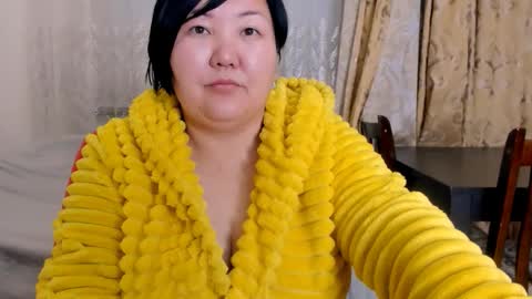 Kira online show from November 7, 1:02 pm