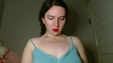 Isabella online show from July 10, 3:00 am
