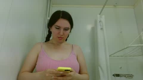 Isabella online show from June 16, 2:54 pm