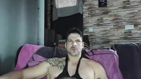 Bigboyband online show from February 15, 1:21 pm