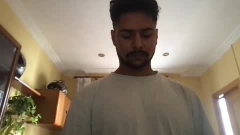 bigbrown_boy online show from September 22, 7:01 am