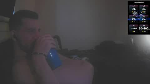 Jon - Im Straight online show from August 1, 11:17 pm