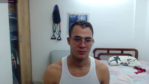 Isaac online show from December 18, 3:26 am