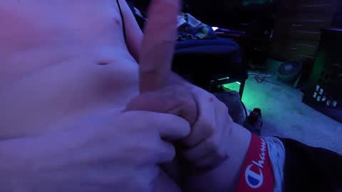 v1rg1ncock online show from December 10, 7:05 am