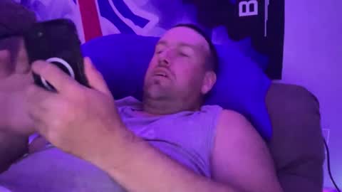 bigcocksuckingslut online show from June 9, 1:49 am